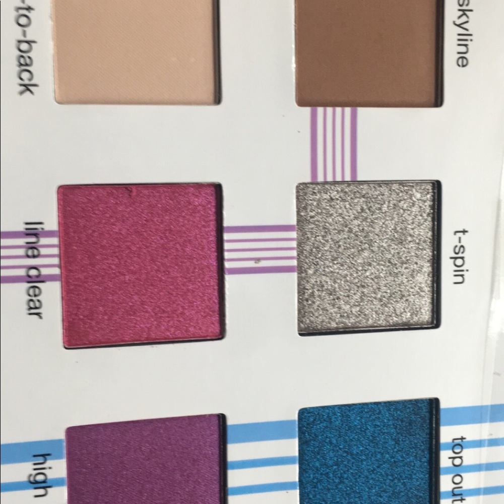 EYESHADOW